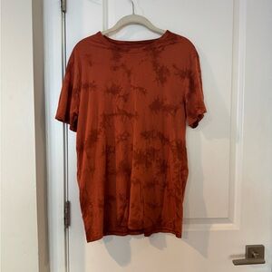 Lululemon Fundamental Tee Shirt Men Tide Shibori Aztec Brick - medium